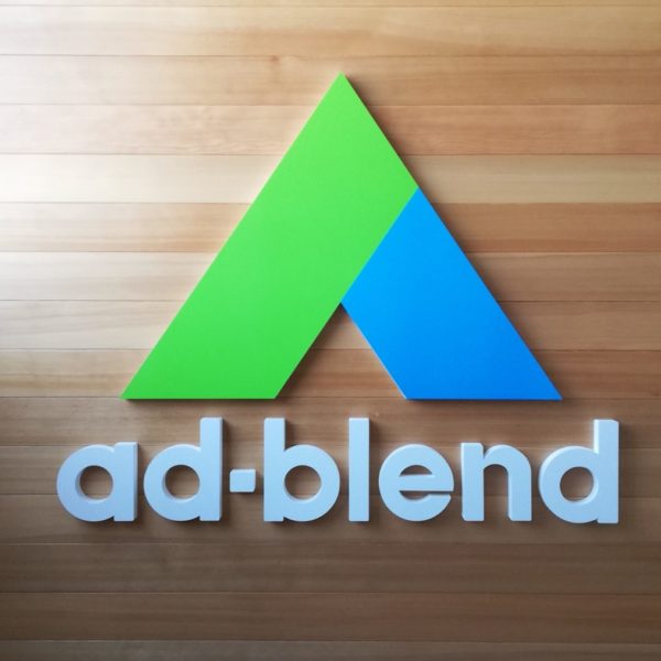 ad-blend サムネイル